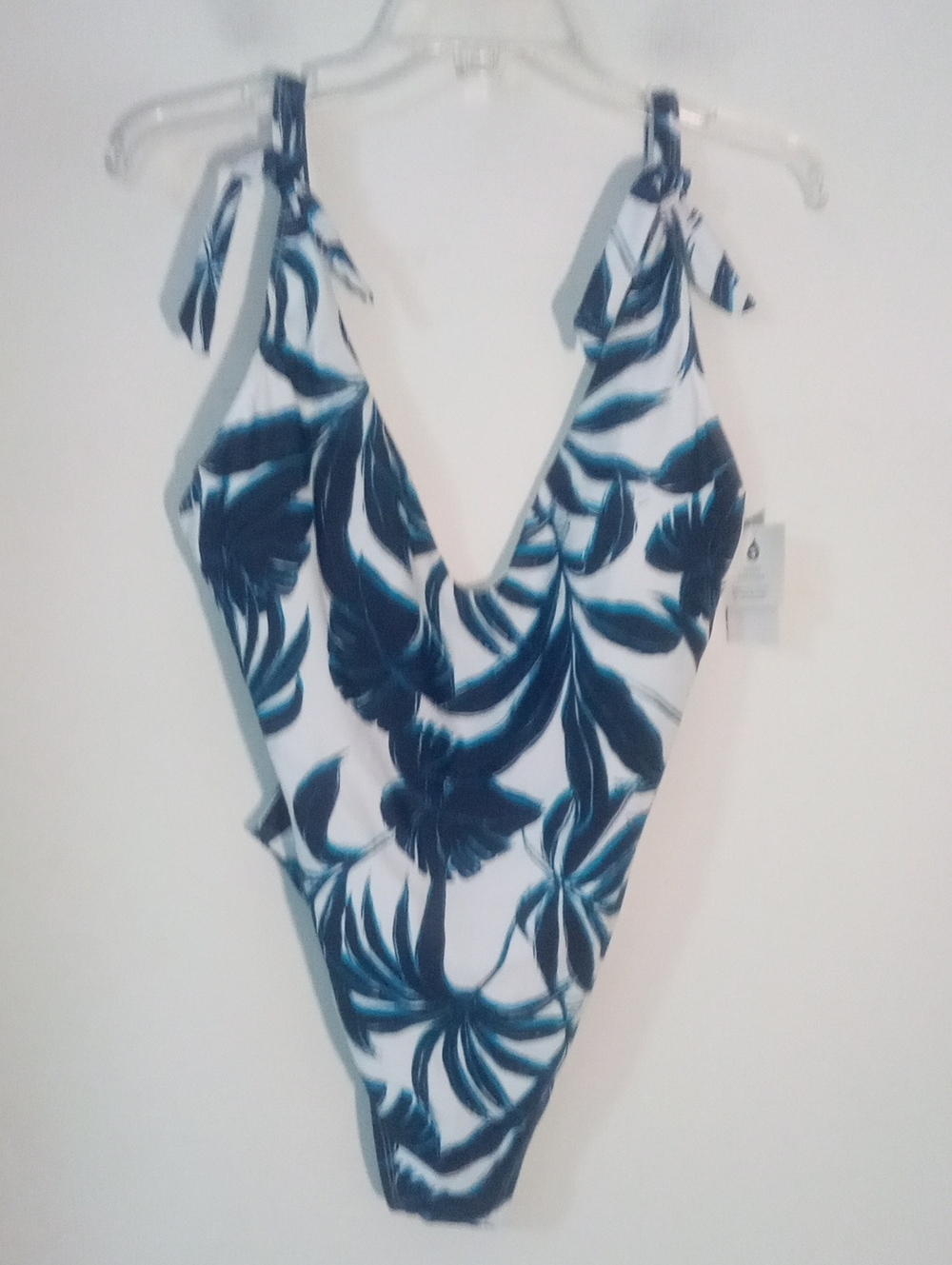 Modern Supply By Sanctuary Blue Leaf-Print One-Piece Swimsuit Large NWT $50